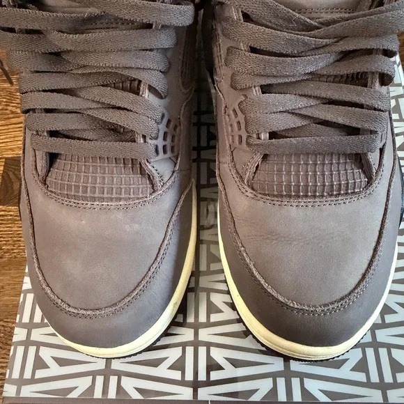 Air Jordan Retro 4 A Ma Maniere ‘Violet Ore’ Sz 11 - Picture 5 of 11